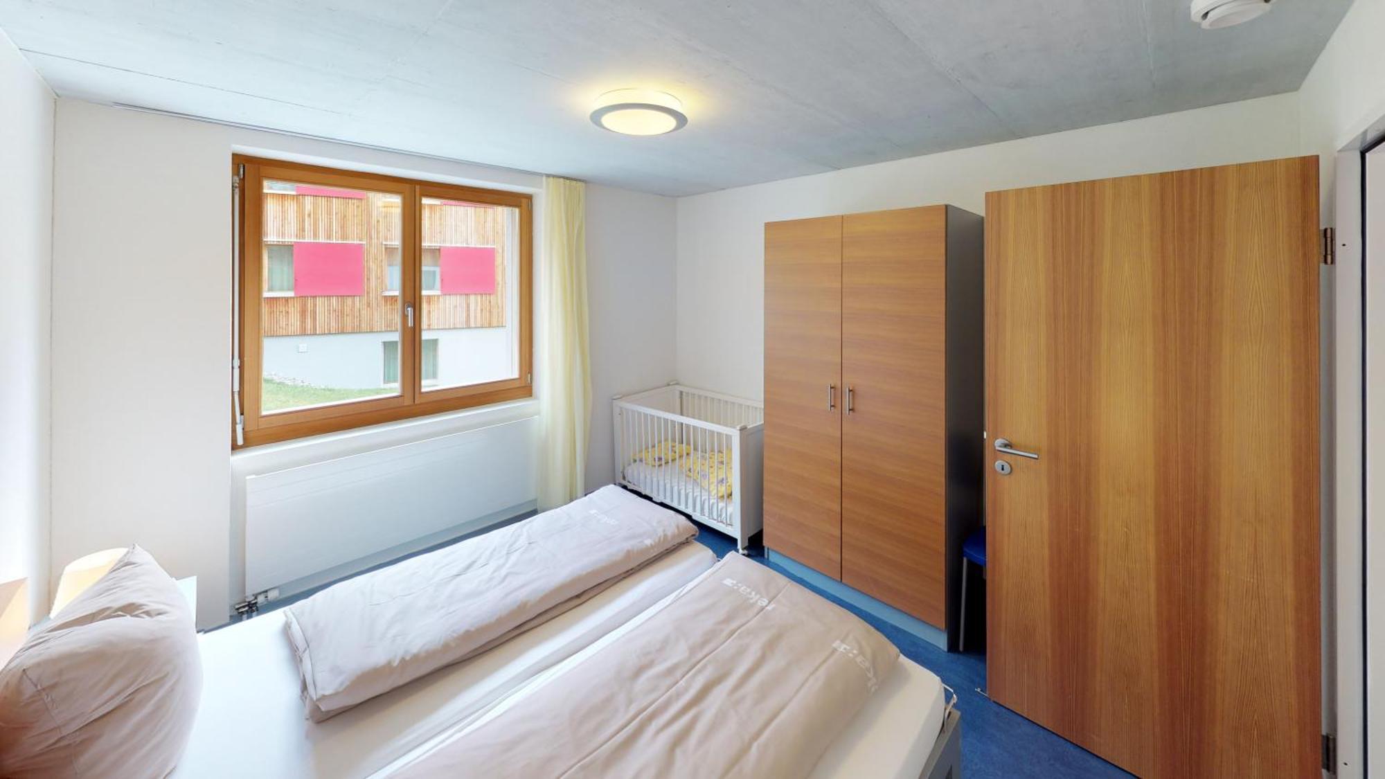 Reka-Feriendorf Disentis Zimmer foto